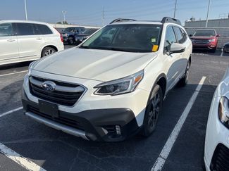 Used 2022 Subaru Outback Limited image 1