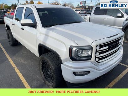 Used 2017 GMC Sierra 1500 SLT w/ SLT Premium Package
