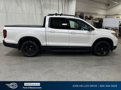 Used 2023 Honda Ridgeline Black Edition image 9