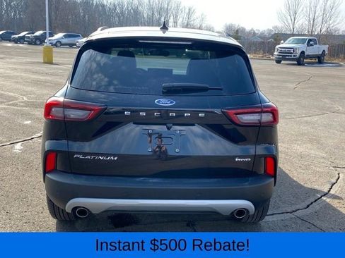 Used 2023 Ford Escape Platinum image 5