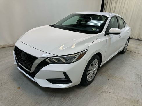Certified 2022 Nissan Sentra S image 9