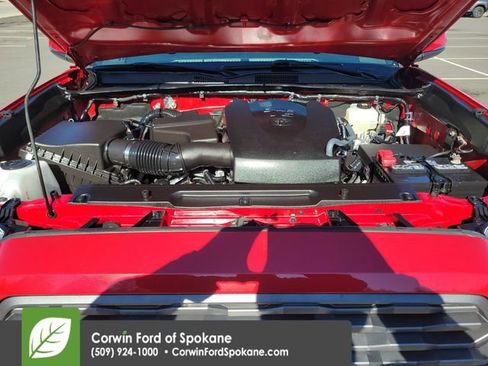 Used 2023 Toyota Tacoma TRD Off-Road w/ Technology Package image 34