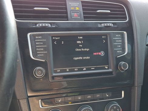 Used 2016 Volkswagen GTI S FWD image 17