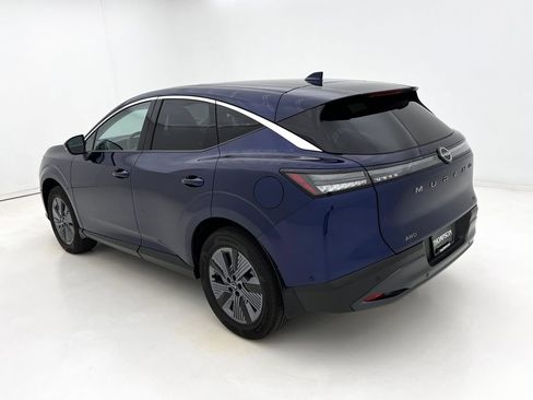Used 2025 Nissan Murano SL image 12