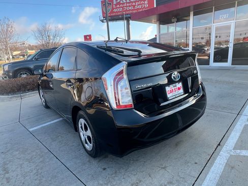 Used 2013 Toyota Prius One image 10