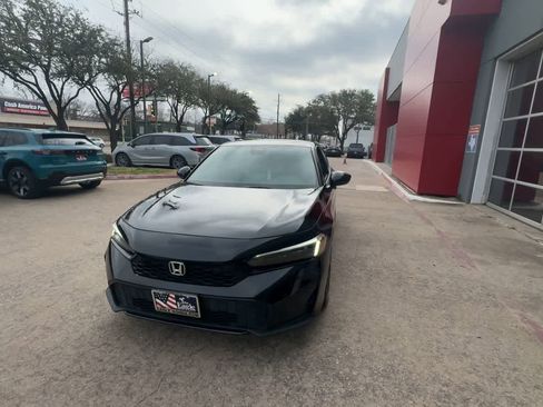 Certified 2025 Honda Civic Sport Touring image 3