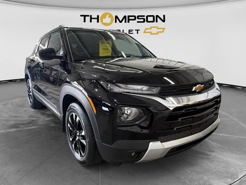 Certified 2023 Chevrolet TrailBlazer LT w/ Convenience Package FWD image 7