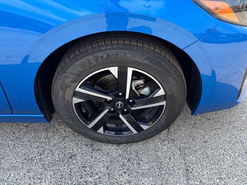 Used 2025 Nissan Sentra SV FWD image 27