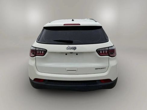 Used 2018 Jeep Compass Sport FWD image 6