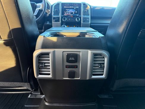 Used 2015 Ford F150 Lariat w/ Equipment Group 502A Luxury image 22