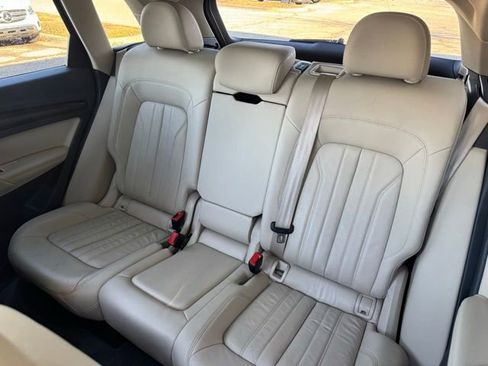 Used 2020 Audi Q5 2.0T Premium Plus image 25