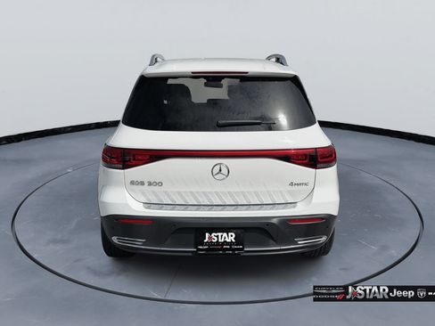 Used 2023 Mercedes-Benz EQB 300 4MATIC image 6