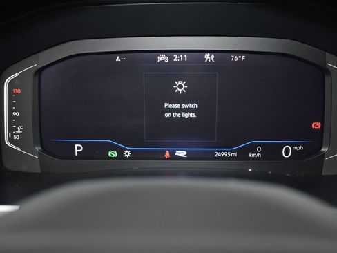 Used 2021 Volkswagen Atlas SEL Premium image 14