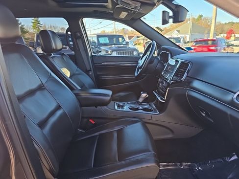 Certified 2021 Jeep Grand Cherokee Limited image 11