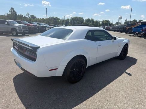 Used 2020 Dodge Challenger R/T Scat Pack RWD image 6