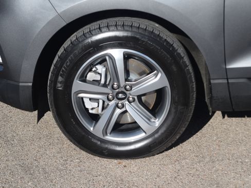 Used 2023 Ford Edge SEL w/ Convenience Package image 28