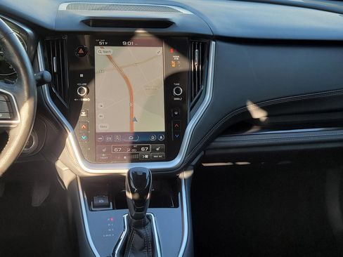 Used 2024 Subaru Outback Limited image 12