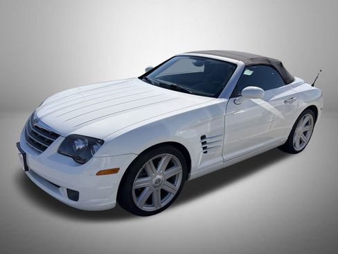 Used 2006 Chrysler Crossfire Limited RWD image 1
