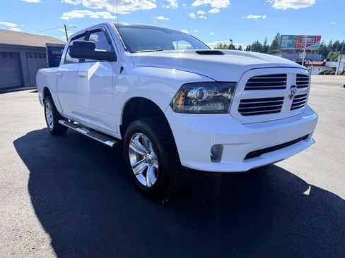 Used 2014 RAM 1500 Sport w/ Trailer Tow Group AWD/4WD image 7