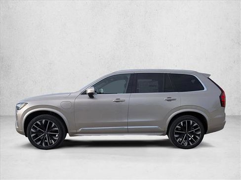 New 2026 Volvo XC90 T8 Plus w/ Protection Package Premier image 10