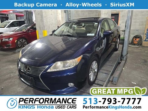 Used 2013 Lexus ES 350 w/ Luxury Pkg FWD image 1