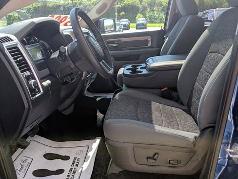 Used 2019 RAM 1500 Big Horn w/ Rambox Value Package image 6