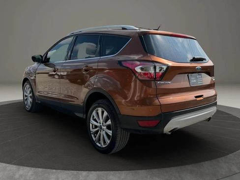 Used 2017 Ford Escape Titanium FWD image 6