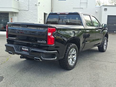 Used 2019 Chevrolet Silverado 1500 High Country w/ Z71 Off-Road Package AWD/4WD image 5