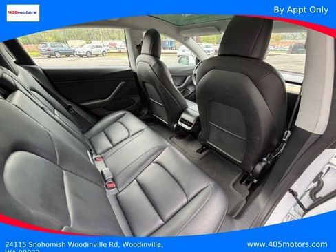 Used 2018 Tesla Model 3 Mid Range image 22