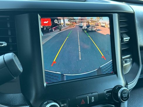 Used 2024 RAM 2500 Tradesman w/ Chrome Appearance Group image 19