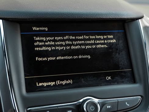 Used 2019 Chevrolet Cruze LT w/ Convenience Package image 29