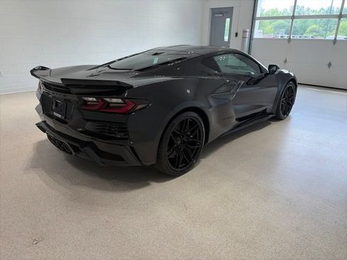 New 2027 Chevrolet Corvette Z06 w/ Battery Protection Package RWD image 6