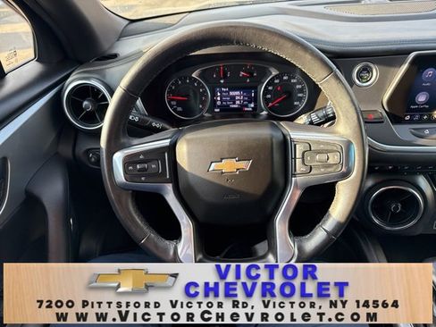 Used 2019 Chevrolet Blazer LT image 16