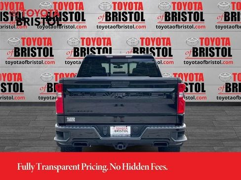 Used 2020 Chevrolet Silverado 1500 LT Trail Boss w/ Midnight Edition AWD/4WD image 5