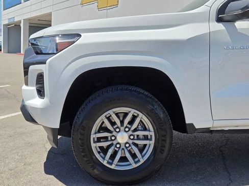 Used 2024 Chevrolet Colorado LT w/ LT Convenience Package RWD image 9