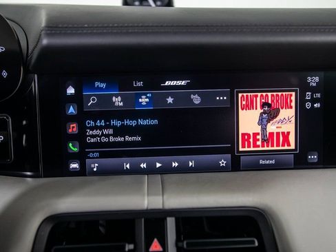 Used 2021 Porsche Taycan 4S w/ Premium Package image 31