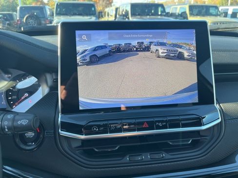 New 2026 Jeep Compass Limited image 26