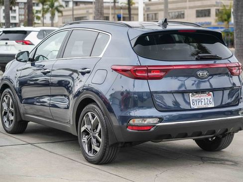 Used 2022 Kia Sportage EX FWD image 8