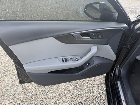 Used 2018 Audi A4 2.0T Premium image 22