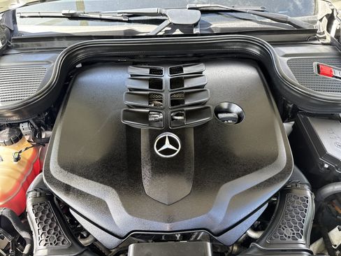 Used 2020 Mercedes-Benz GLS 580 4MATIC image 19