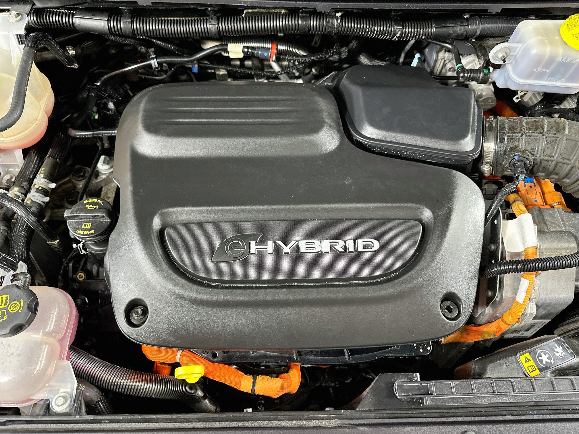 Used 2023 Chrysler Pacifica Touring-L FWD image 32