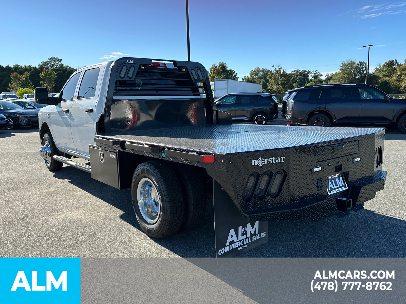 Used 2026 RAM 3500 Tradesman w/ Chrome Appearance Group A AWD/4WD image 8