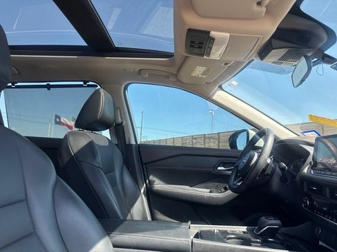 Used 2023 Nissan Rogue SV w/ SV Premium B Package FWD image 24