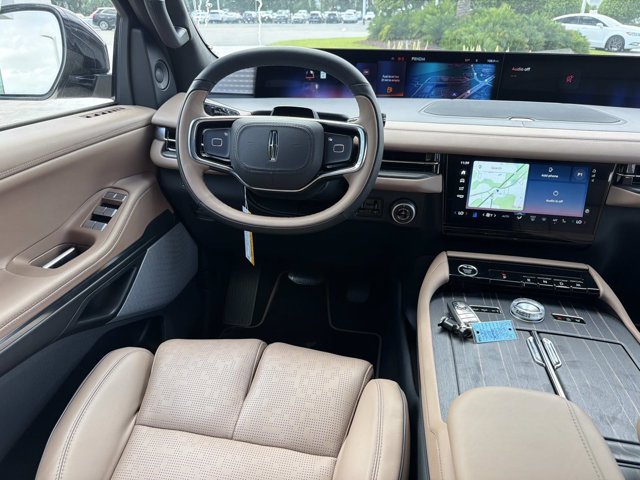 New 2027 Lincoln Navigator Black Label AWD/4WD image 25