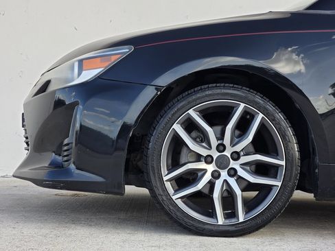 Used 2015 Scion tC FWD image 31
