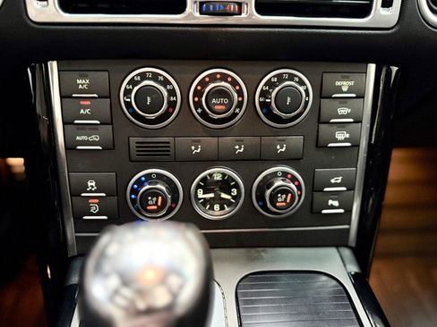 Used 2010 Land Rover Range Rover Supercharged AWD/4WD image 21