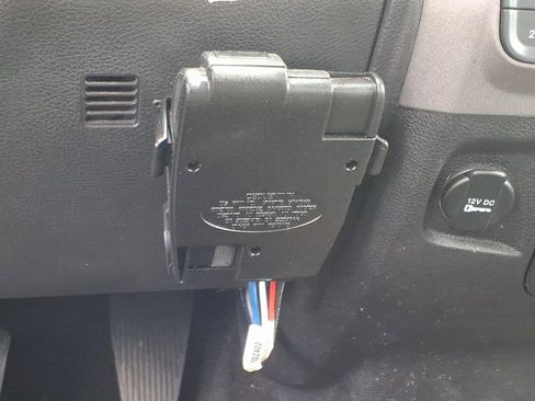 Used 2015 RAM 1500 Express image 12