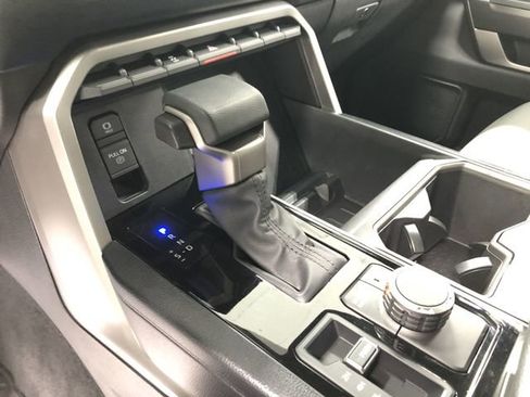 Used 2025 Toyota Tundra SR5 AWD/4WD image 24