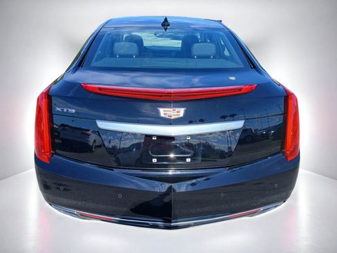 Used 2016 Cadillac XTS Luxury FWD image 6