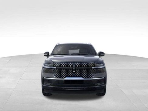 New 2026 Lincoln Navigator Reserve image 29